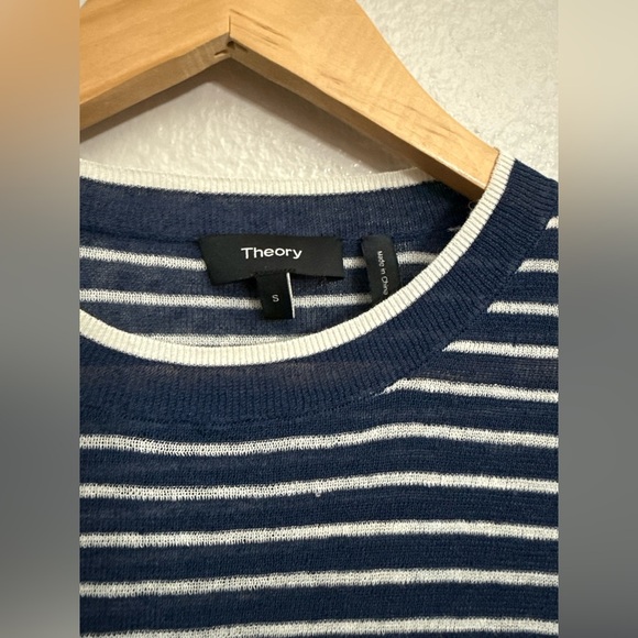 Theory Linen Stripe Tee - Picture 3 of 8